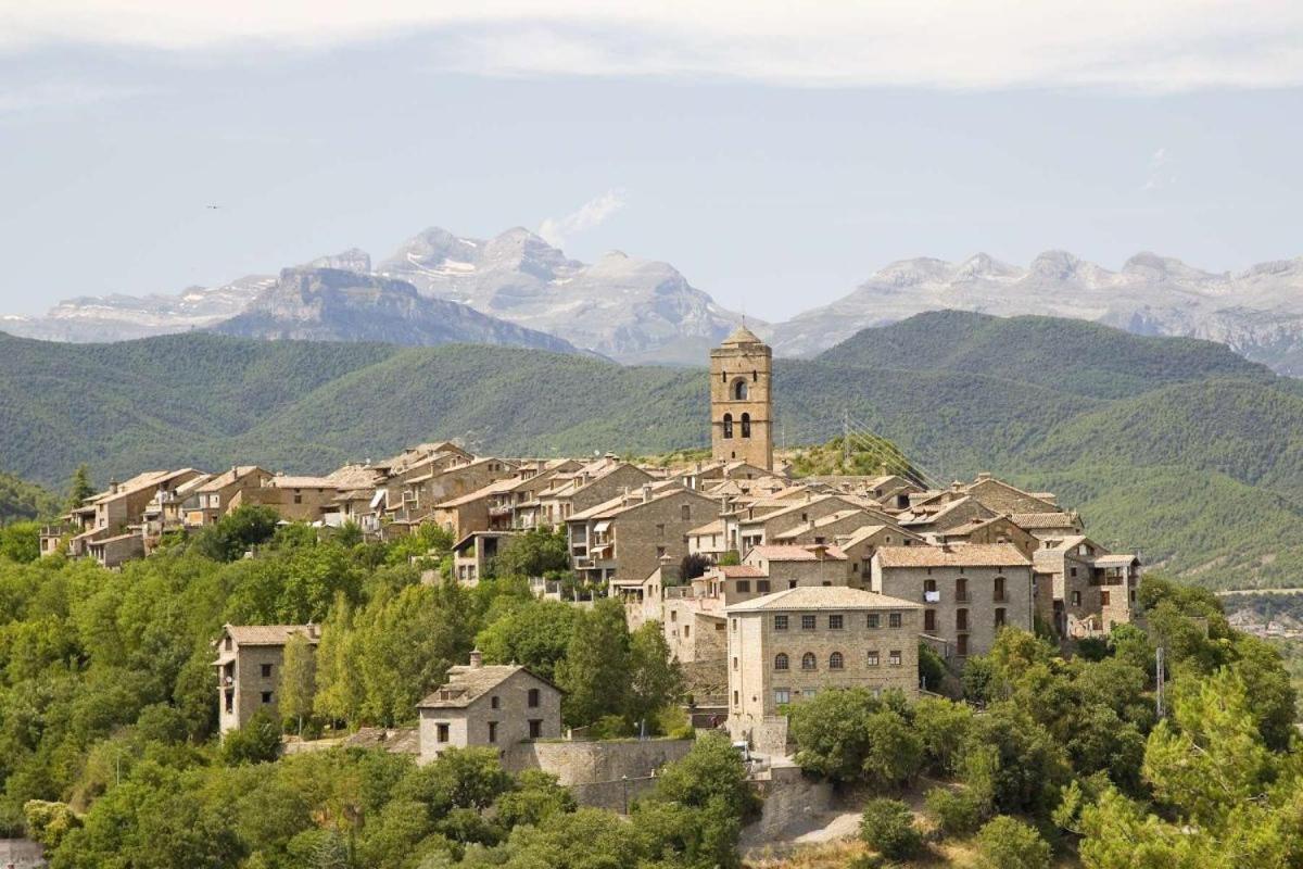 Apartamento Vista Al Ara Aínsa Exteriör bild